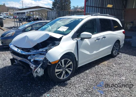 2022 Honda Odyssey Touring z USA, uszkodzony, nr VIN 5FNRL6H81NB052807